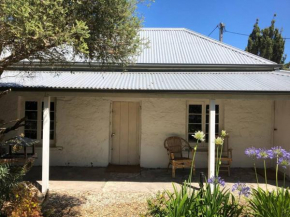 The Hideaway Robe SA Centrally located